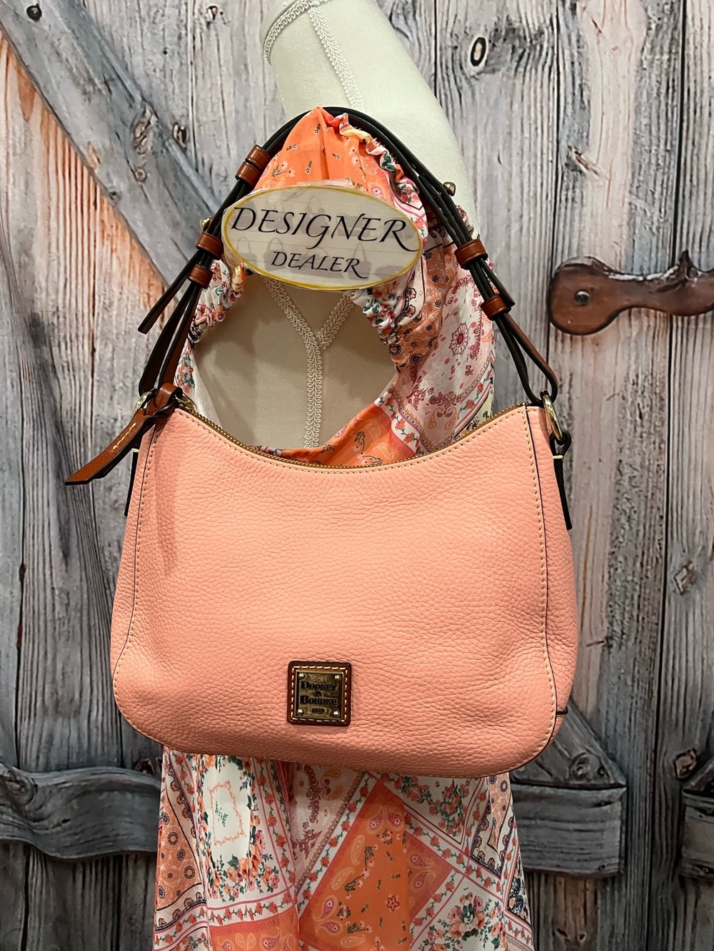 DOONEY BOURKE Pebble Grain Light Pink Shoulder Bag Like New - Picture 2 of 12